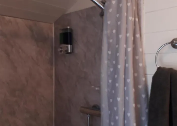 Castle * Sheriff Hutton